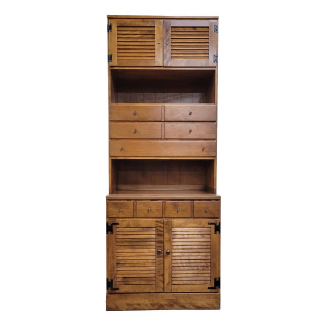 Vintage Ethan Allen Heirloom Nutmeg Maple Crp Cabinet With Hutch For Sale