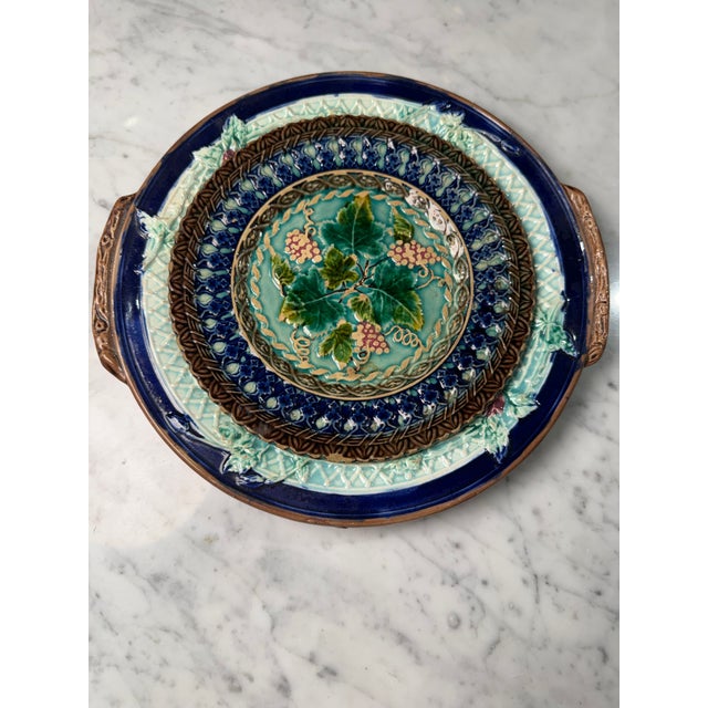 Vintage Majolica Botanical Wall Plates in Cobalt, Turquoise & Green – Set of 2 For Sale - Image 4 of 6