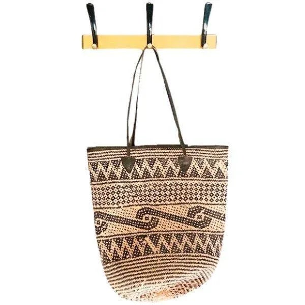 Polish Hollywood Regency Gilt Metal Wall Coat Rack, 1950s For Sale - Image 4 of 10