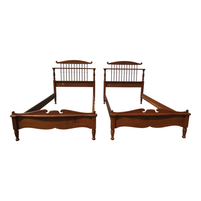 1980s Sprague and Carleton Pair Maple Twin Beds Designer For Sale