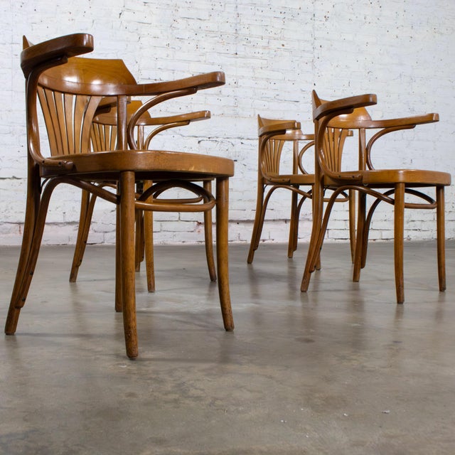 Late 19th Century Bauhaus Beech Bentwood Thonet Style Fan Back Captains Armchairs Set of 4 For Sale - Image 11 of 18