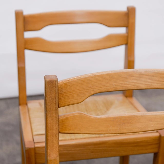 1960s Maison Regain Brutalist Elm + Rush Dining Chairs - Set of 6 Available, Sold as Pairs For Sale In Los Angeles - Image 6 of 8