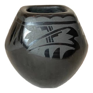 Yolanda Velarde Native American Santa Clara Pueblo Black Pottery Blackware Bowl For Sale