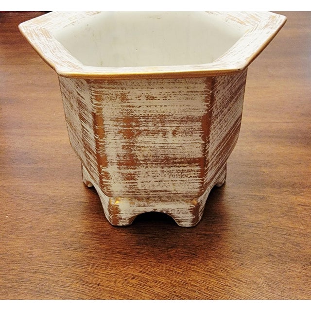 Royal Haeger Vintage Royal Haeger Art Pottery Planter in Brushed Gold~1980s Chinoiserie, Hollywood Regency Style For Sale - Image 4 of 9