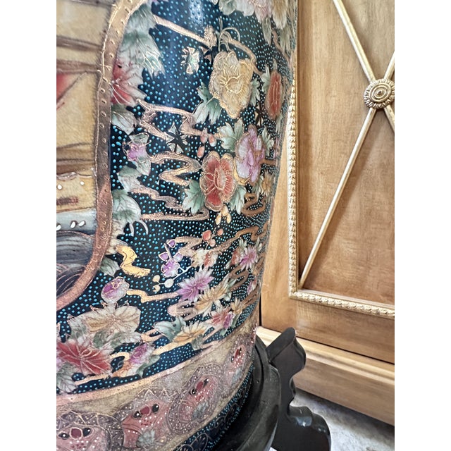 Late 20th Century Vintage 36" Chinese "Royal Satsuma" Style Palace Floor Vase With Stand For Sale - Image 5 of 10
