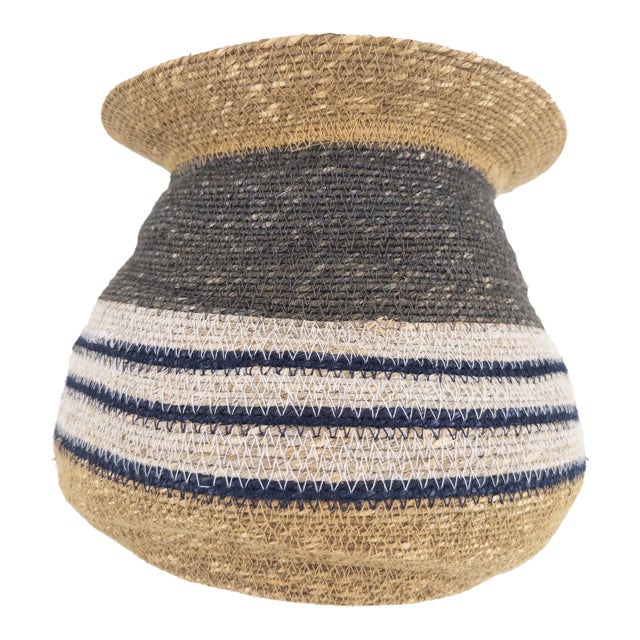 Handwoven Indian Seagrass Basket With Flared Rim in Natural, Charcoal & Indigo Accents For Sale