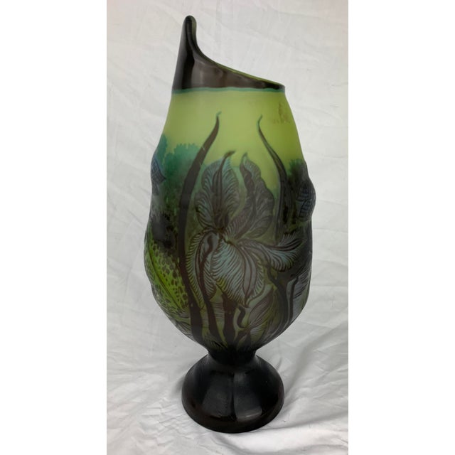 Green Art Nouveau Cameo Vase by Emile Galle For Sale - Image 8 of 10