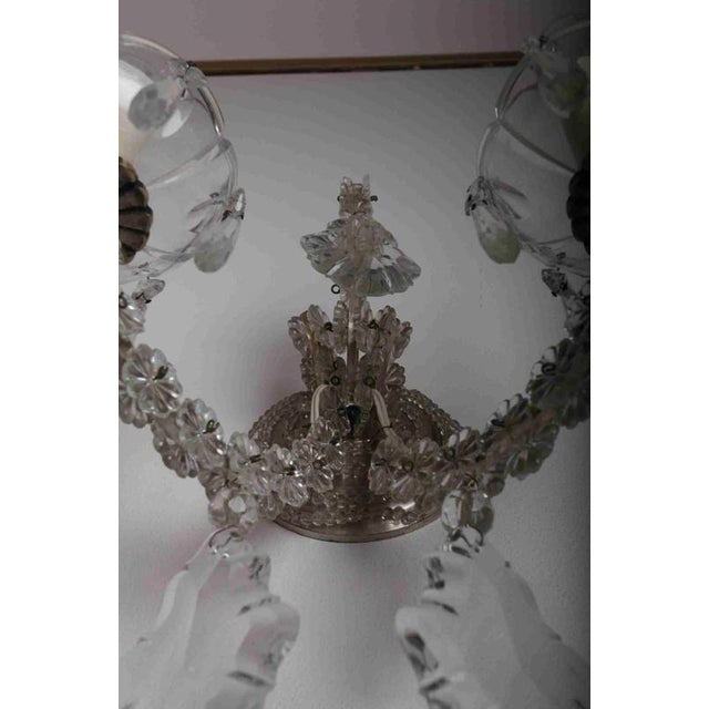 Expensive model with a large number of small flowers that cover the entire arms. Fully functional - after renovation of...