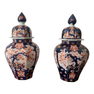 Large Antique Japanese Imari Lidded Vases, 1900, Set of 2 For Sale