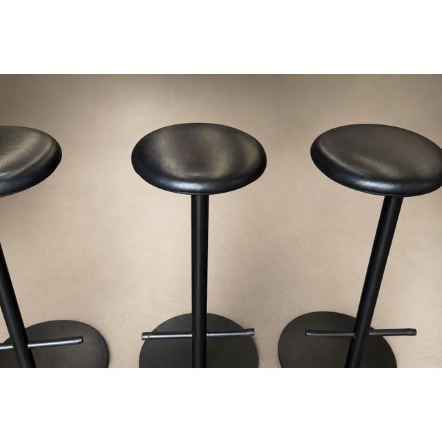 Ricardo Fasanello “Ciranda” Bar Stools in Black Carbon Steel and Original Leather, Set of Three, Brazil, 1986 For Sale - Image 14 of 18