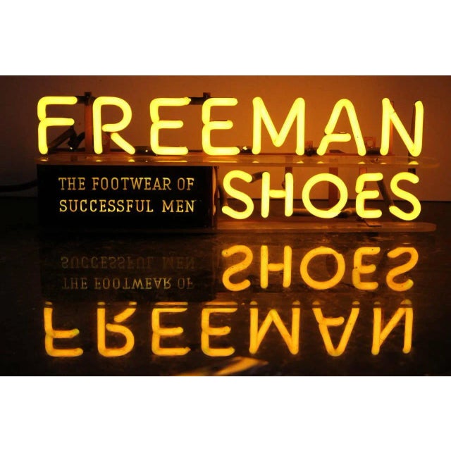 Early Neon Advertising Sign, 1930s, Freeman Shoes, 'Footwear of Successful Men' For Sale - Image 4 of 5