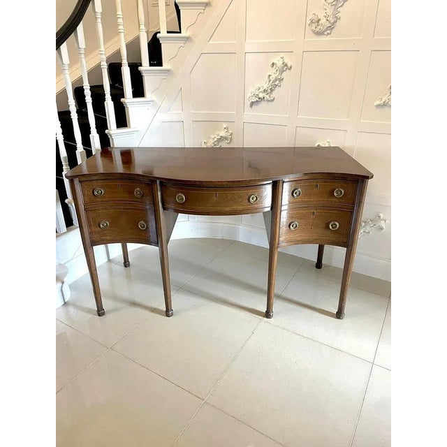 George III Mahogany Serpentine Shaped Sideboard, 1780s For Sale - Image 11 of 11