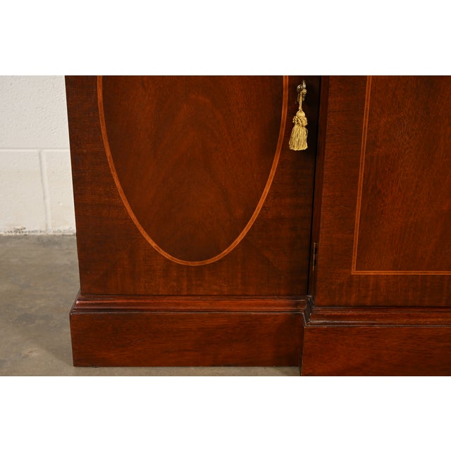 Baker Furniture Historic Charleston Georgian Inlaid Mahogany Breakfront Bookcase Cabinet For Sale - Image 11 of 17
