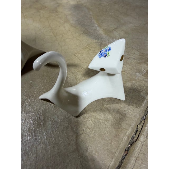 1960s 1960s Mid-Century Modern Abstract White Ceramic Cat Figurines-Set of 4 For Sale - Image 5 of 6