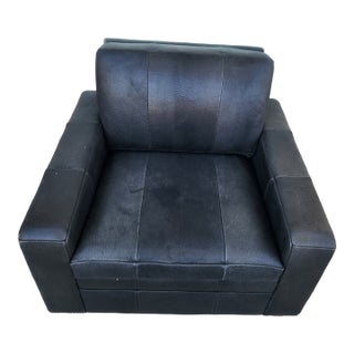 Vintage Club Leather Armchair For Sale