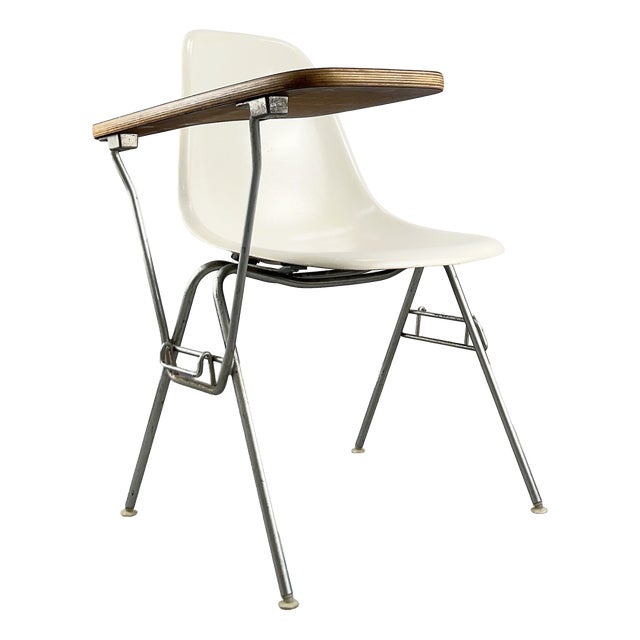 Vintage Fiberglass Model DSS-TA Side Chair in White by Charles & Ray Eames for Herman Miller, 1950s For Sale
