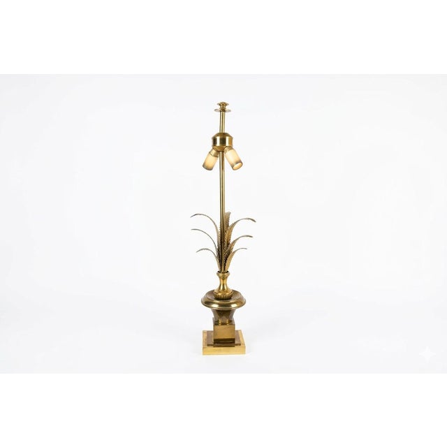 Metal Hollywood Regency Brass Palm Leaf Table Lamp with Dual Socket and Square Plinth Base, Europe, 1960s For Sale - Image 7 of 7