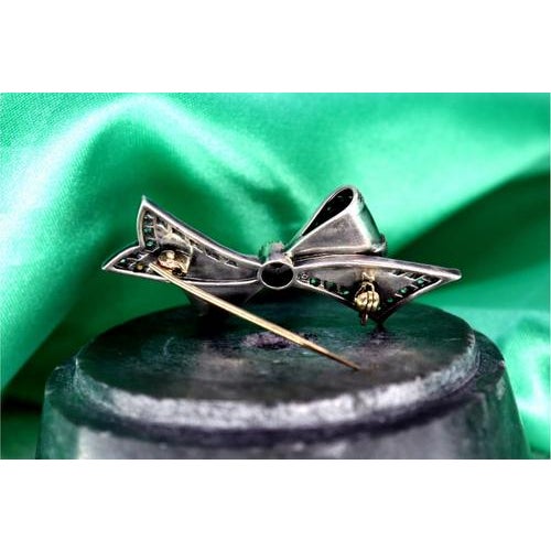 Gold and Silver Bow-Shaped Brooch with Diamond Chips For Sale - Image 6 of 8
