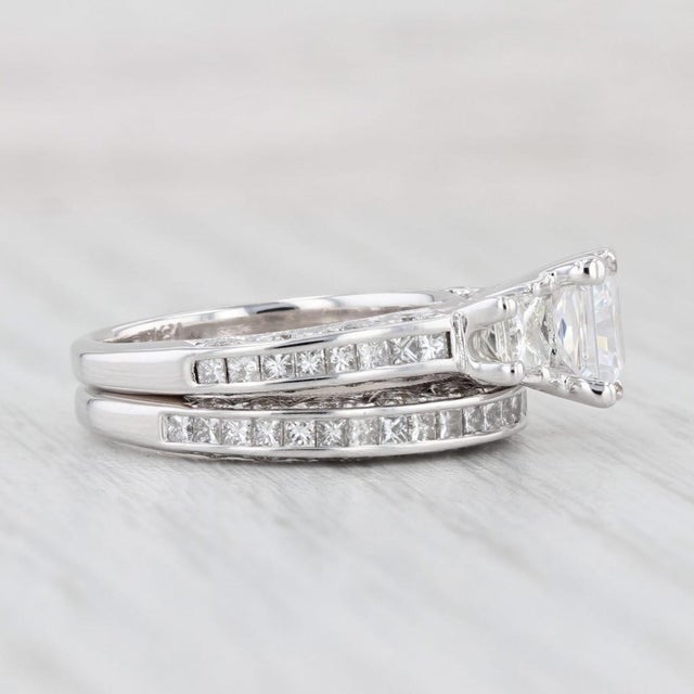Modern 3.05ctw Semi Mount Diamond Engagement Ring Wedding Band Set 18k Gold Size 5.75 For Sale - Image 3 of 9