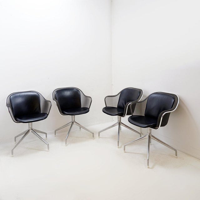 Mid-Century Modern Iuta Swivel Armchairs by Antonio Citterio for B&B Italia, Set of 4 For Sale - Image 3 of 16