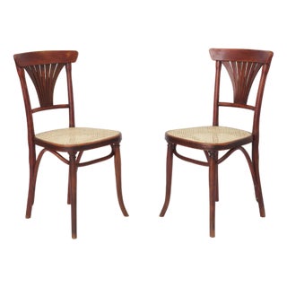 Set of Vintage #221 Chairs from Thonet For Sale