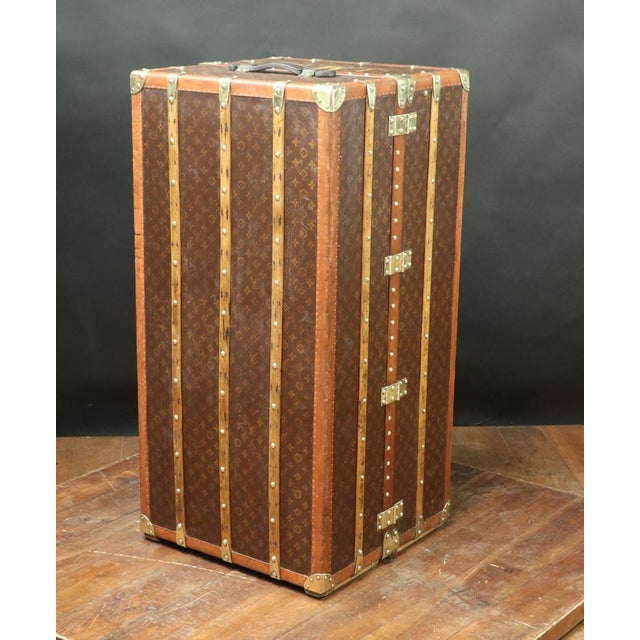 Monogrammed Wardrobe Trunk from Louis Vuitton, 1920s, in Very Good conditions. Designed 1920 to 1949 This piece has an...