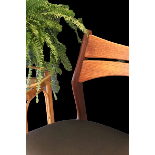 Mid-Century Modern Vintage Danish Model 310 Chair in Teak by Erik Buch, 1960s For Sale - Image 3 of 11