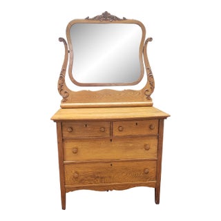 Late 19th Century Victorian Carved Quartersawn Tiger Oak Dresser With Mirror For Sale