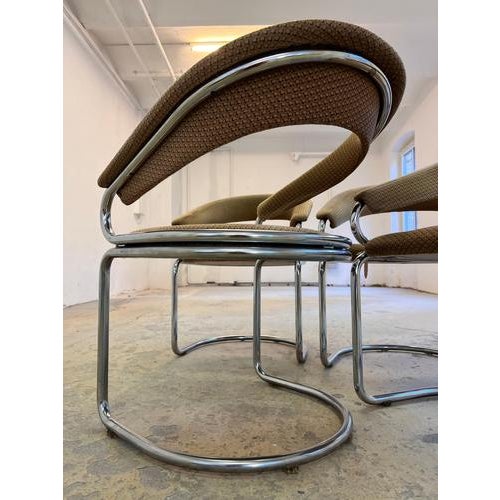 Cantilever Chair in Beige Chrome by Giotto Stoppino For Sale - Image 5 of 11