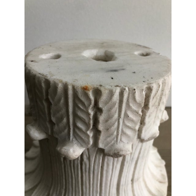 Antique Early 19th Century French Marble Egyptian Revival Column Capital Artifact For Sale - Image 4 of 8