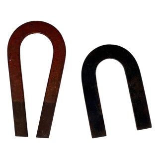 Pair of Vintage Mid 20th Century Traditional Horseshoe Magnets, for Wall Decor For Sale