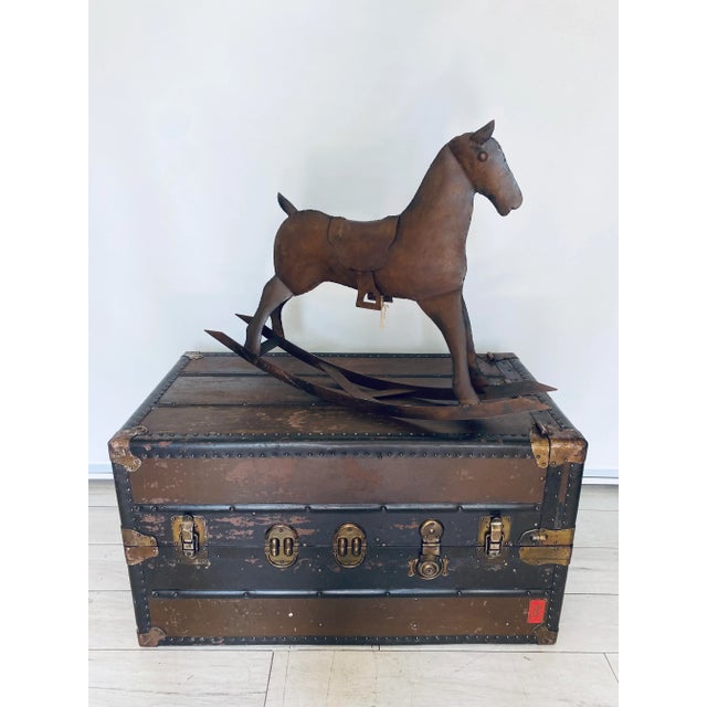 Hollywood Regency Antique Travel Trunk Wardrobe Circa 1900s For Sale - Image 4 of 13