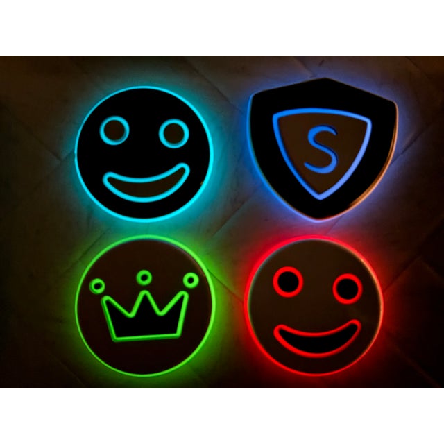 Exhibited Beverly Bev Fishman Crown Resin Wall Sculpture With Phosphorescent Pigment, Signed, 2010, David Richard Gallery For Sale - Image 11 of 11
