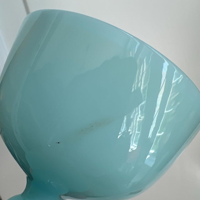 1930s Pretty set of 6 Morgantown Americana Turquoise blue opaline coupes // demi crystal // sherbet / champagne glasses // blue glasses For Sale In Kansas City - Image 6 of 6