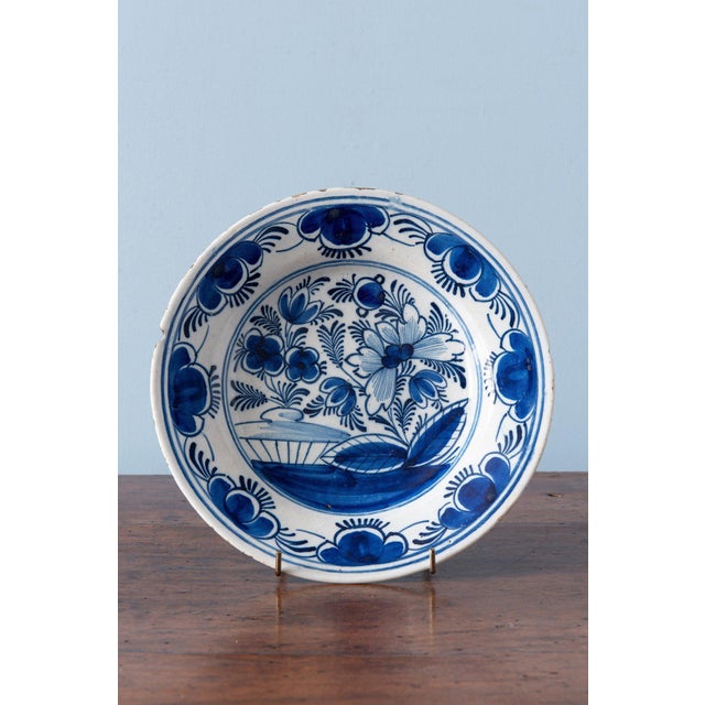 Dutch Delft Blue & White Floral Plates, 1700s, Set of 3 For Sale - Image 4 of 14