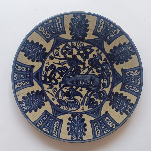 Wall Ceramic Plate in Gothic Style from Paterna Maiolica d'Art, 1970s For Sale - Image 3 of 3