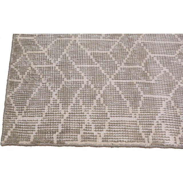 1970s Moroccan Hand Knotted Wool Rug, 5' X 8' For Sale - Image 4 of 5