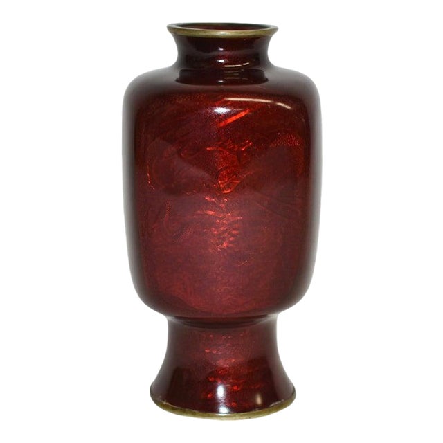 Early 20th Century Japanese Cloisonne Red Ginbari Unique Vase For Sale