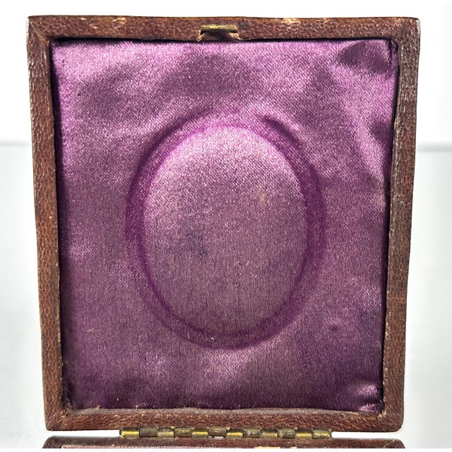 19th Century Antique Miniature Portrait Painting of Gentleman in Original Presentation Case For Sale - Image 5 of 10