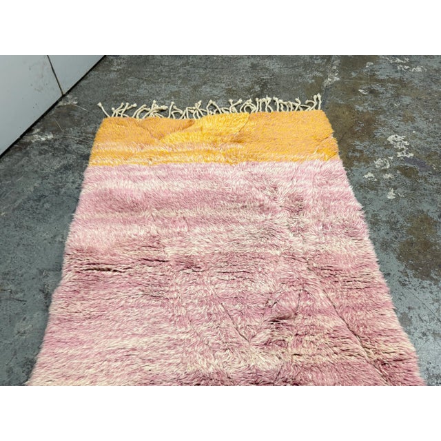 4ft 2in X 5ft 10in Benisouk Sunset Luxury Shag Rug For Sale - Image 9 of 12