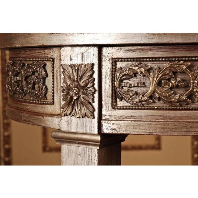 Gold 20th Century Louis XVI French Salon Vitrine For Sale - Image 8 of 11