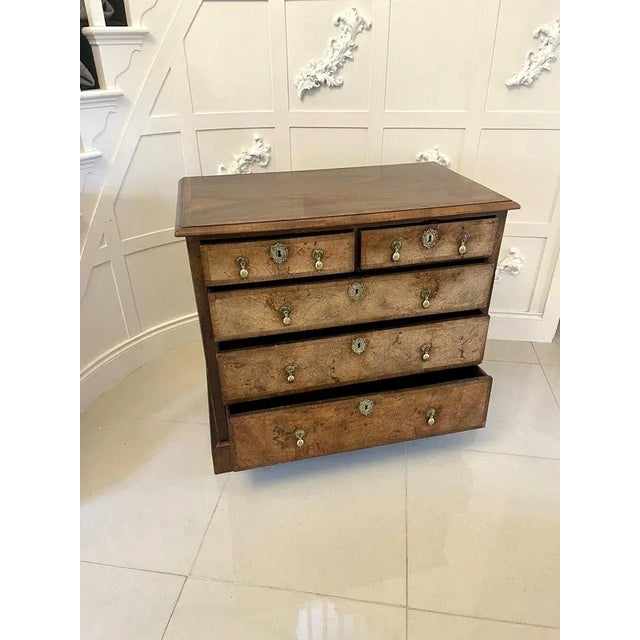 Antique George I Walnut Chest of Drawers For Sale - Image 4 of 12