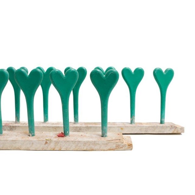 Our heart-shaped lollipop balloon form pair is an example of art - a simple statement of character for any area. A great...