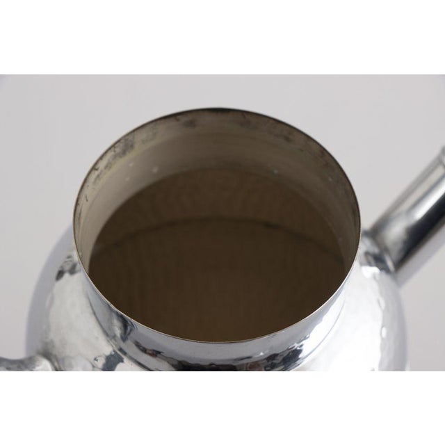 American Art Deco Hammered Chrome Cocktail Shaker For Sale - Image 13 of 15