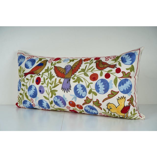 Uzbek Suzani Pillow Cover Elevate your home decor with our Turkish Suzani Pillow Cover, featuring exquisite vintage Uzbek...