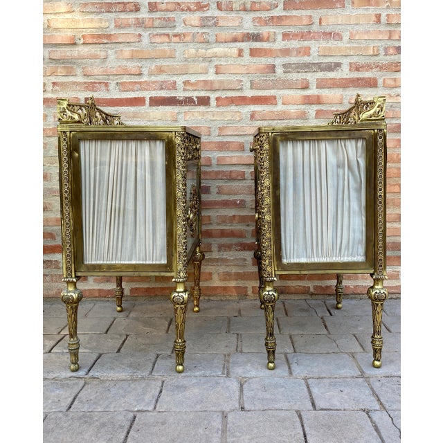 19th Century French Bronze Vitrine Nightstands with Glass Doors and Brass Drawer For Sale - Image 18 of 18
