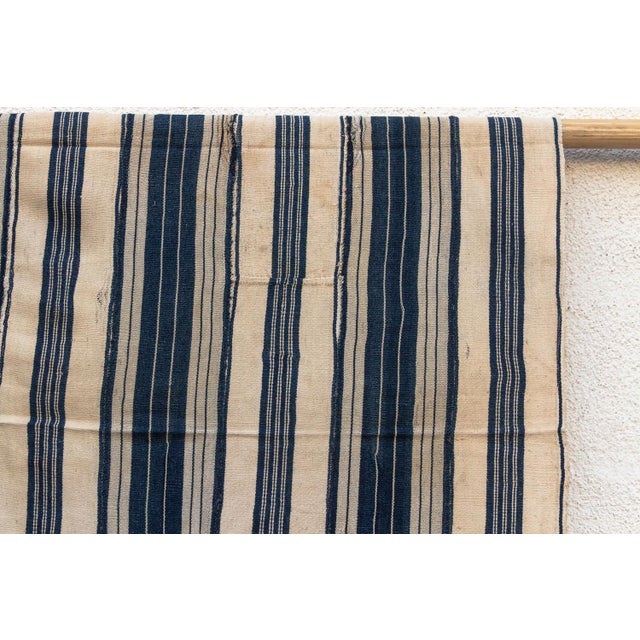 1980s Vintage African Moss "Saria Linear" Indigo Throw For Sale - Image 5 of 8