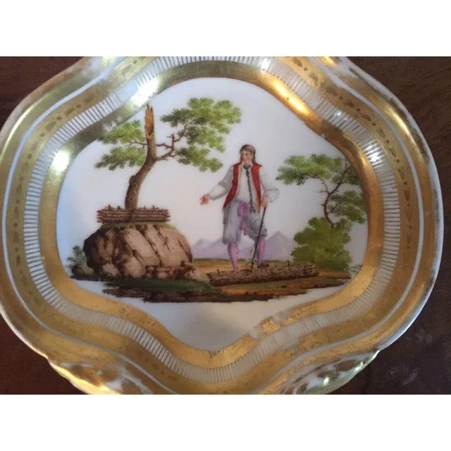 Early 19th Century French Empire Paris Porcelain Shell-Shape Dish For Sale - Image 4 of 9