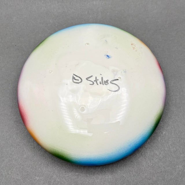 Vintage Judith Stiles Ceramic Bowl With Airbrushed Rainbow Cats and Hearts Design For Sale In New York - Image 6 of 7