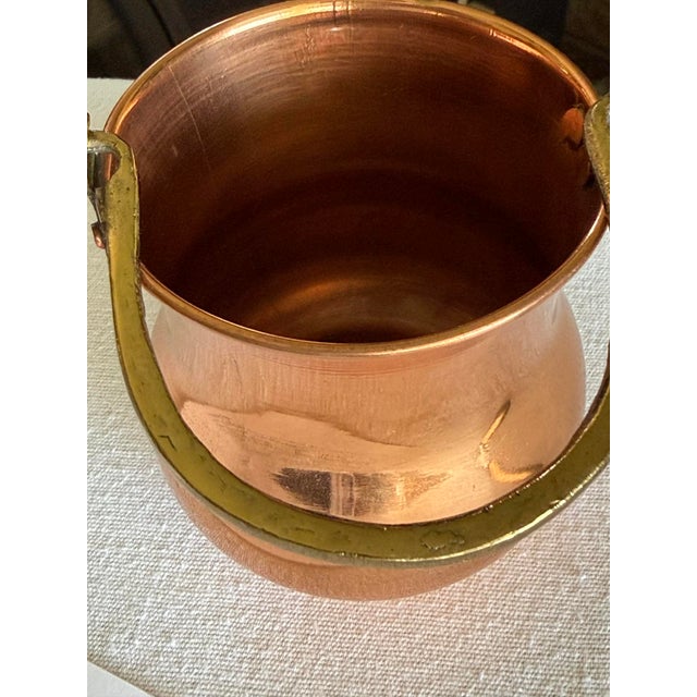 Copper Vintage Copper Planter Utensil Pot With Hinged Brass Handle MCM Lodge CabinCore For Sale - Image 8 of 10